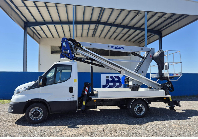 Iveco 35-140 Oil & Steel Snake 189 - Camión, Camión grúa: foto 1 Iveco 35-140 Oil & Steel Snake 189 - Camión, Camión grúa: foto 1