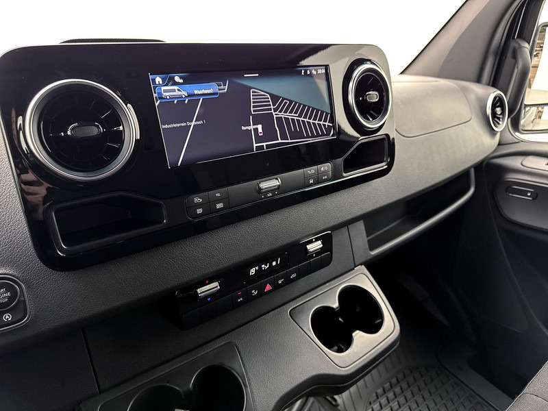 Mercedes-Benz Sprinter 317 1.9 CDI L4H2 Pro 3.5t trekhaak Navigatie Betimmering Parkeerpakket Stoelverwarming - Furgón: foto 5 Mercedes-Benz Sprinter 317 1.9 CDI L4H2 Pro 3.5t trekhaak Navigatie Betimmering Parkeerpakket Stoelverwarming - Furgón: foto 5