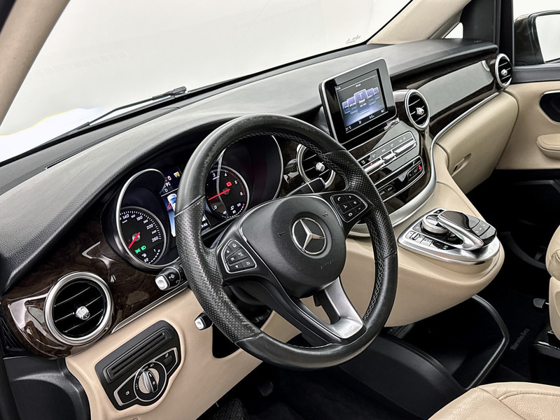 Mercedes-Benz V-Klasse 220d 4-MATIC Lang DC Leder Dubbele cabine Camera Led 4x4 - Furgoneta pequeña, Furgoneta combi: foto 5 Mercedes-Benz V-Klasse 220d 4-MATIC Lang DC Leder Dubbele cabine Camera Led 4x4 - Furgoneta pequeña, Furgoneta combi: foto 5