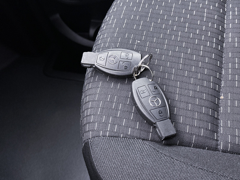 Furgoneta pequeña Mercedes-Benz Vito 114 CDI Lang Dubbele Schuifdeur 9G Automaat Trekhaak LED Betimmering Cruise Control: foto 11