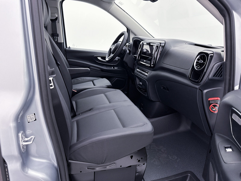 Furgoneta pequeña Mercedes-Benz Vito 116 CDI L2 Select Nieuw direct leverbaar Navigatie Multibeam LED Trekhaak Betimmering: foto 18