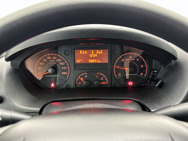 Furgoneta caja cerrada Opel Movano 2.2D 140pk Bakwagen met Laadklep Cruise Control Meubelbak Airco: foto 6