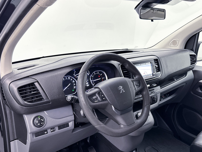 Peugeot Expert 231L 2.0 BlueHDI 180 Dubbele Cabine Premium Pack 177PK Trekhaak Navigatie Achteruitrijcamera Climate Control - Furgoneta pequeña, Furgoneta combi: foto 5 Peugeot Expert 231L 2.0 BlueHDI 180 Dubbele Cabine Premium Pack 177PK Trekhaak Navigatie Achteruitrijcamera Climate Control - Furgoneta pequeña, Furgoneta combi: foto 5
