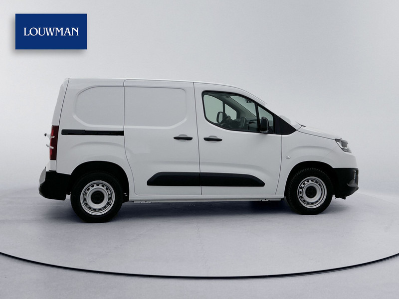 Toyota PROACE CITY 1.5 D-4D Live Navigatiesysteem Fabrieksgarantie Cruise control Airco - Furgoneta pequeña: foto 3 Toyota PROACE CITY 1.5 D-4D Live Navigatiesysteem Fabrieksgarantie Cruise control Airco - Furgoneta pequeña: foto 3