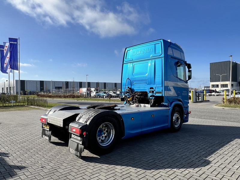Scania R450 NGS 4x2 Trekker PTO-Prep. / LED - Cabeza tractora: foto 5 Scania R450 NGS 4x2 Trekker PTO-Prep. / LED - Cabeza tractora: foto 5