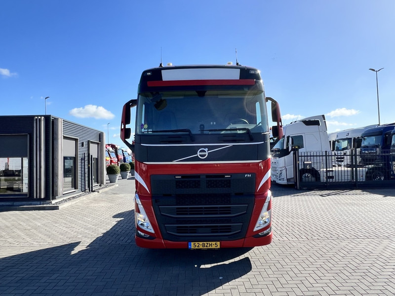 Volvo FH 460 4x2 trekker 2x Tank / Standclima - Cabeza tractora: foto 2 Volvo FH 460 4x2 trekker 2x Tank / Standclima - Cabeza tractora: foto 2