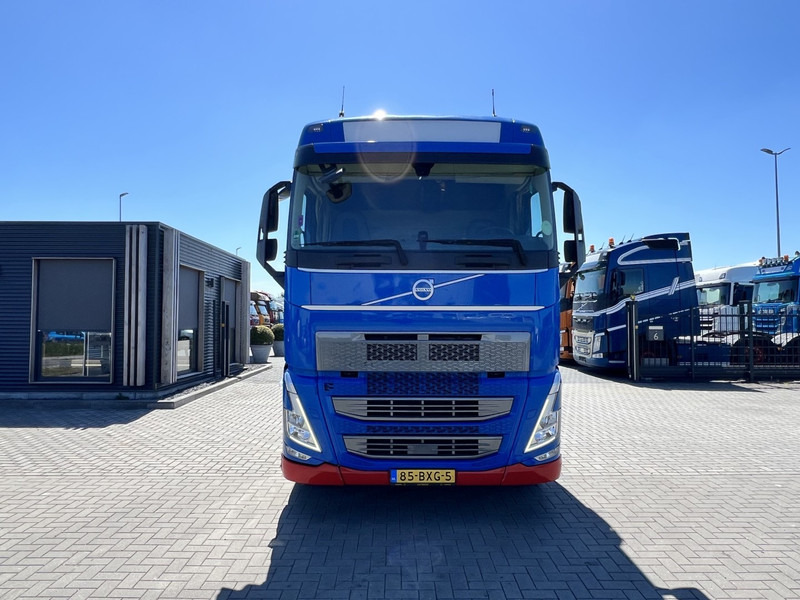 Volvo FH 460 4x2 trekker Globetrotter / i-Save / Vin : NA - Cabeza tractora: foto 2 Volvo FH 460 4x2 trekker Globetrotter / i-Save / Vin : NA - Cabeza tractora: foto 2