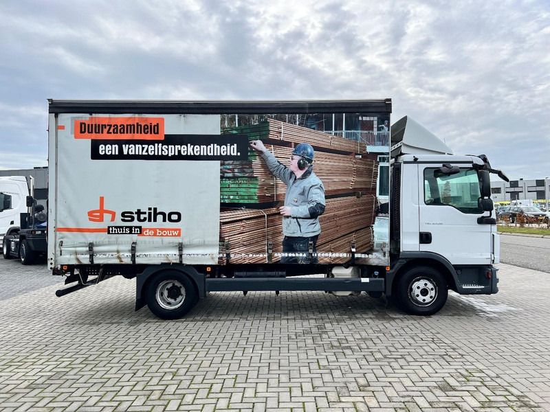 MAN TGL 150 4x2 Bakwagen Schuifzeilbak - Camión lona: foto 4 MAN TGL 150 4x2 Bakwagen Schuifzeilbak - Camión lona: foto 4