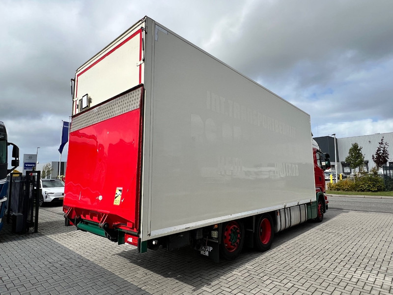 Scania R450 6x2 Highline bakwagen Retarder / Standclma / Full Air / zijdeuren - Camión caja cerrada: foto 5 Scania R450 6x2 Highline bakwagen Retarder / Standclma / Full Air / zijdeuren - Camión caja cerrada: foto 5