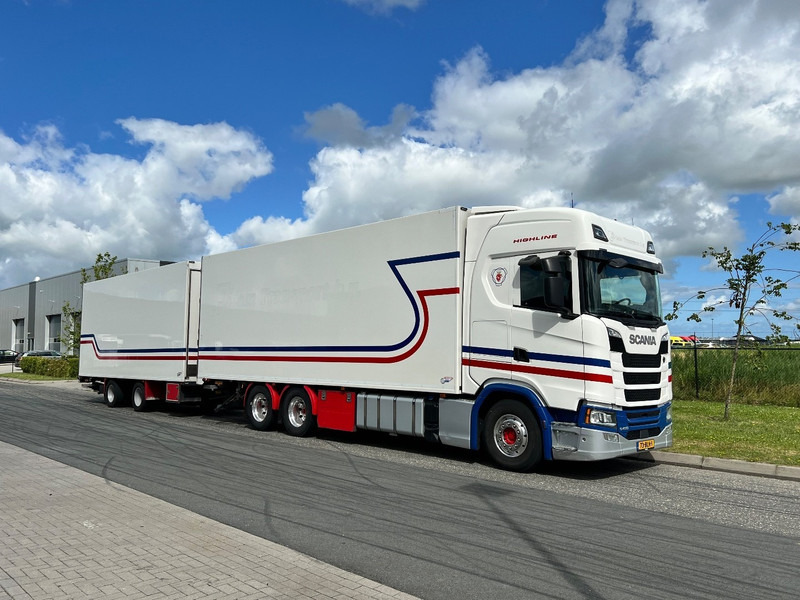 Scania S450 6x2 + Wipkar Bloemen combinatie - Camión frigorífico: foto 4 Scania S450 6x2 + Wipkar Bloemen combinatie - Camión frigorífico: foto 4