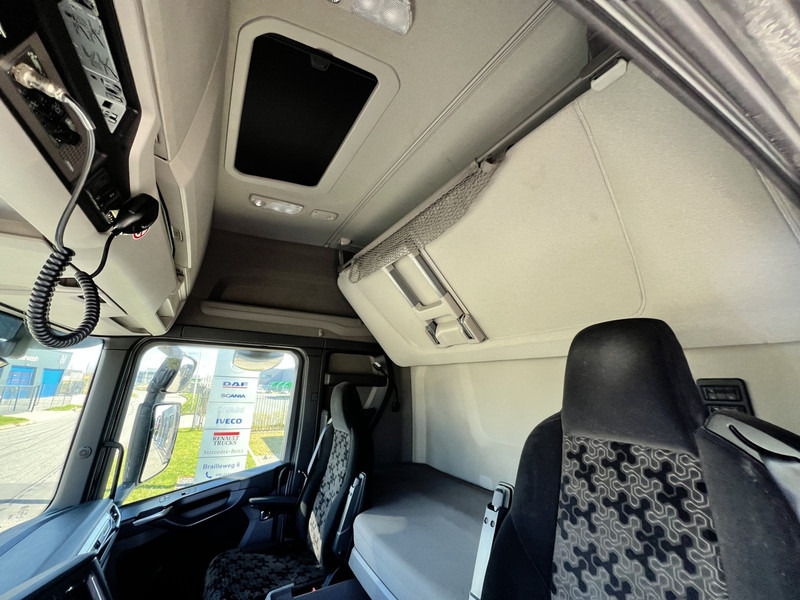 Camión frigorífico Scania S450 6x2 koelwagen Retarder / Dhollandia / Bloenenmaat: foto 17