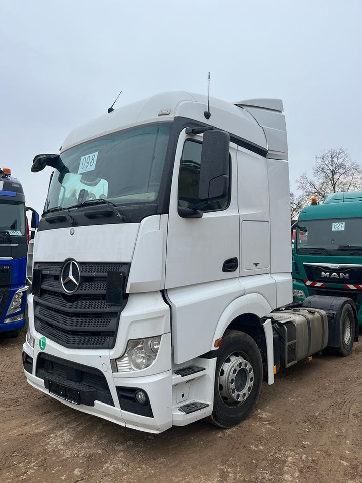 MERCEDES-BENZ ACTROS 1843 4x2 MP4 STANDARD / 650 km / 27% consumption / TOPPP - Cabeza tractora: foto 4 MERCEDES-BENZ ACTROS 1843 4x2 MP4 STANDARD / 650 km / 27% consumption / TOPPP - Cabeza tractora: foto 4