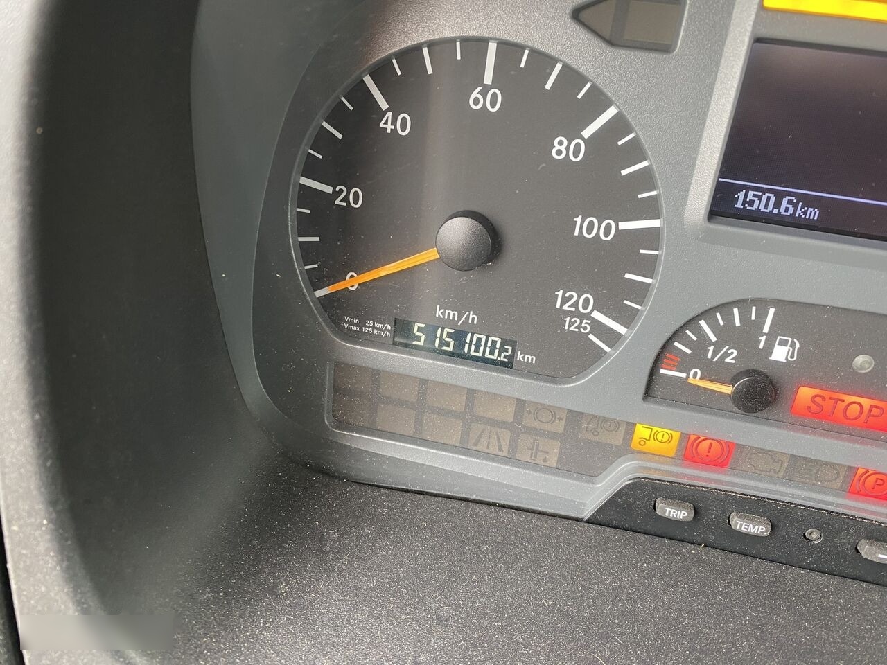 Leasing de Mercedes-Benz Axor MP2 1843 Mercedes-Benz Axor MP2 1843: foto 12 Leasing de Mercedes-Benz Axor MP2 1843 Mercedes-Benz Axor MP2 1843: foto 12