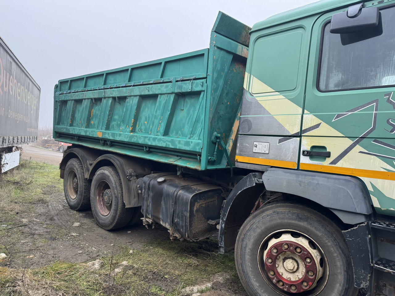 MAN 26 414 6x4 KIPPER L2000 Euro3 Manual Injection Pomp - Camión: foto 5 MAN 26 414 6x4 KIPPER L2000 Euro3 Manual Injection Pomp - Camión: foto 5