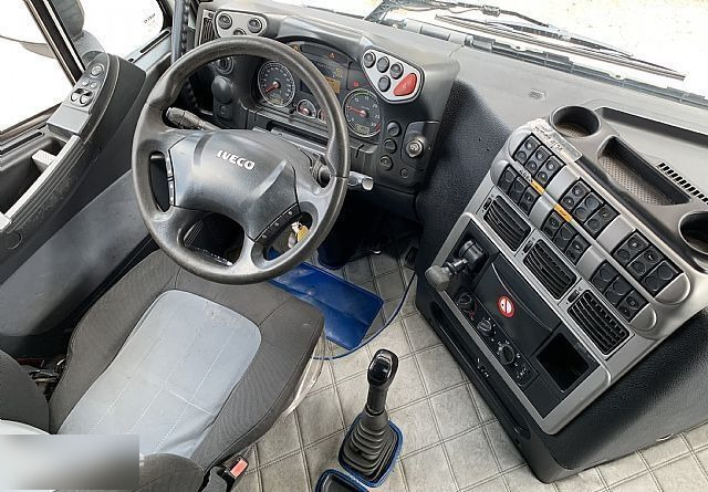 Elemente cabina interior IVECO STRALIS truck - Carrocería y exterior para Camión: foto 1 Elemente cabina interior IVECO STRALIS truck - Carrocería y exterior para Camión: foto 1
