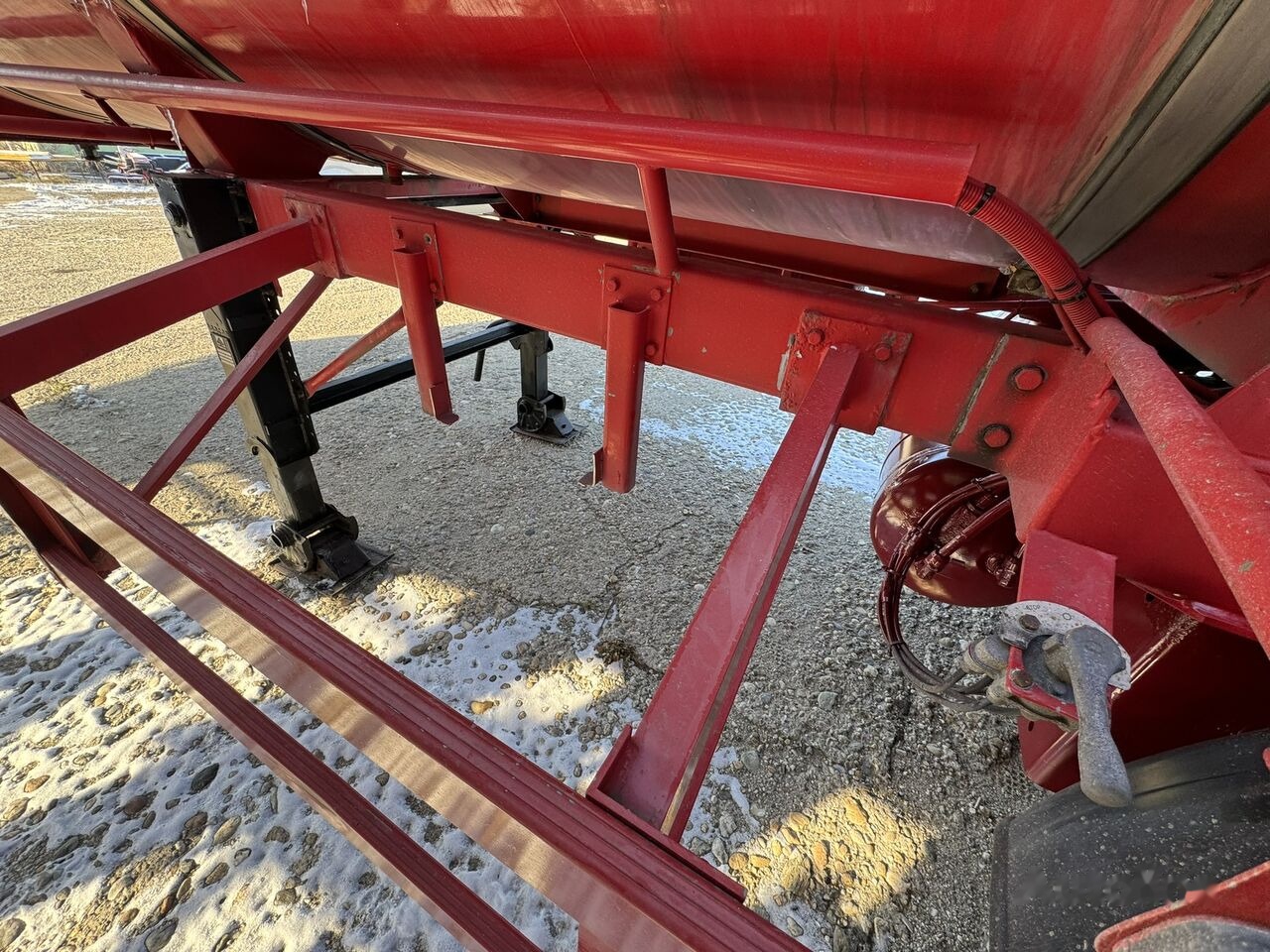 Semirremolque cisterna para transporte de alimentos LAG cisterna 30 T - sasiu inox - inox alimentar - 1998: foto 9