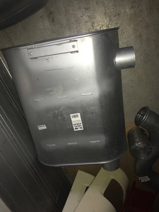 Renault DCI - Silenciador/ Sistema de escape para Camión: foto 2 Renault DCI - Silenciador/ Sistema de escape para Camión: foto 2