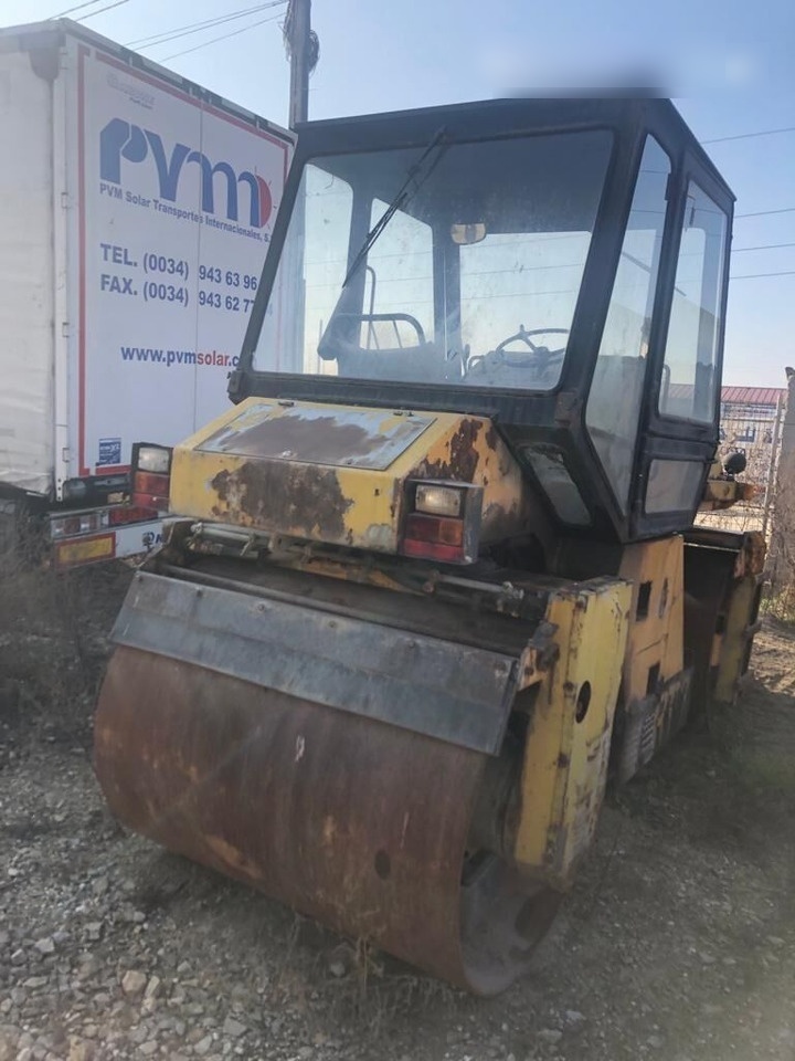 VOEST Alpine 7 TONS - Apisonadora de asfalto: foto 2 VOEST Alpine 7 TONS - Apisonadora de asfalto: foto 2