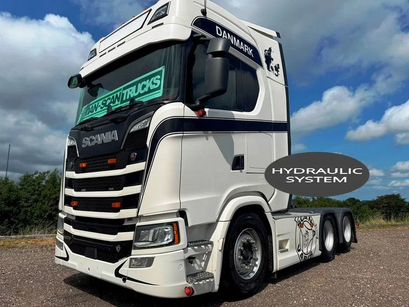 Scania S580 V8 NGS weelbase 2950mm. Air / Air suspension. Hydr. system. Air Cooler. Retarder - Cabeza tractora: foto 1 Scania S580 V8 NGS weelbase 2950mm. Air / Air suspension. Hydr. system. Air Cooler. Retarder - Cabeza tractora: foto 1