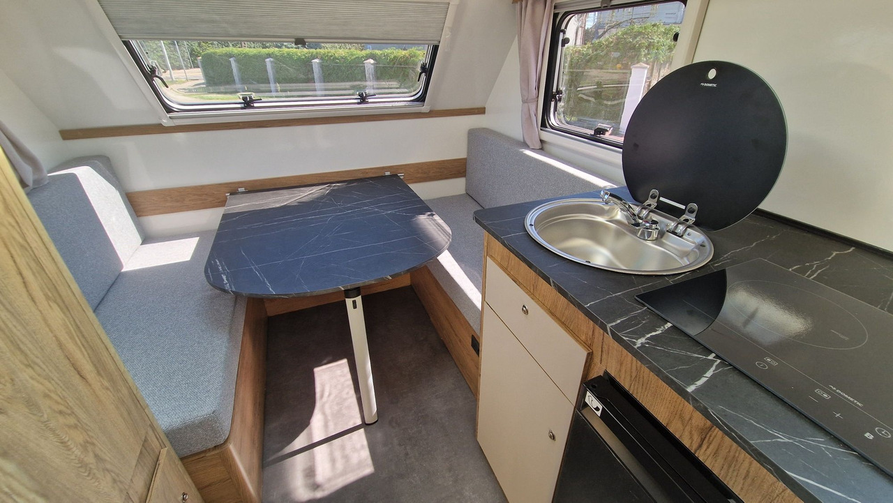 Nowa Przyczepa Kempingowa N-CROSS 2025 bogate wypos. Mega Oferta wyprz - Caravana: foto 2 Nowa Przyczepa Kempingowa N-CROSS 2025 bogate wypos. Mega Oferta wyprz - Caravana: foto 2