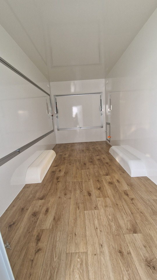 Przyczepa Gastronomiczna Handlowa FoodTruck - Remolque venta ambulante: foto 5 Przyczepa Gastronomiczna Handlowa FoodTruck - Remolque venta ambulante: foto 5