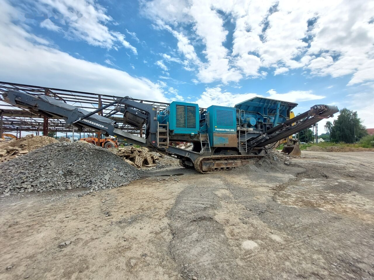 Powerscreen Premiertrak 400 - Trituradora móvil: foto 1 Powerscreen Premiertrak 400 - Trituradora móvil: foto 1