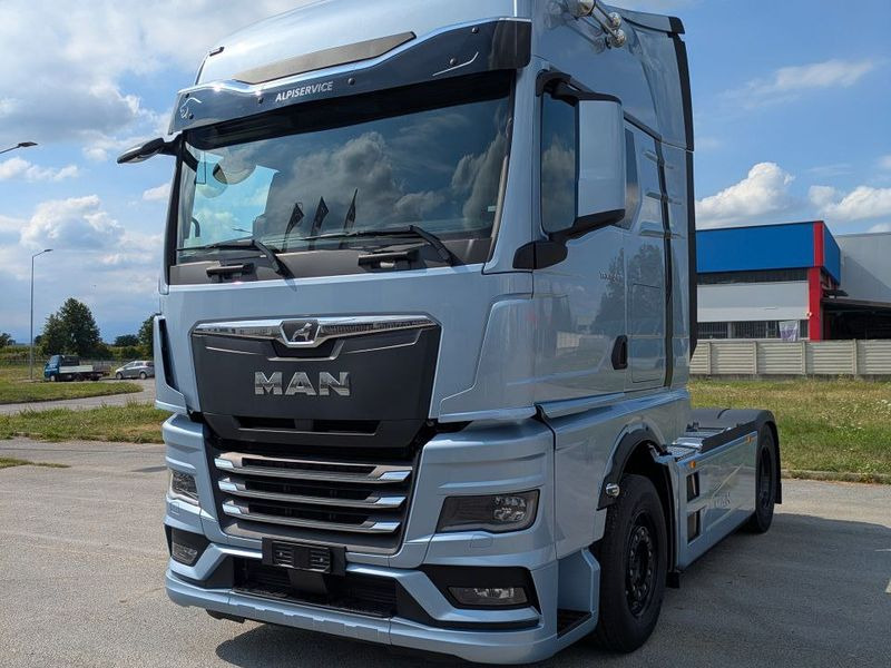 TRATTORE STRADALE MAN TGX 560hp NUOVO TGX 18.560 4x2 LL SA - Cabeza tractora: foto 1 TRATTORE STRADALE MAN TGX 560hp NUOVO TGX 18.560 4x2 LL SA - Cabeza tractora: foto 1