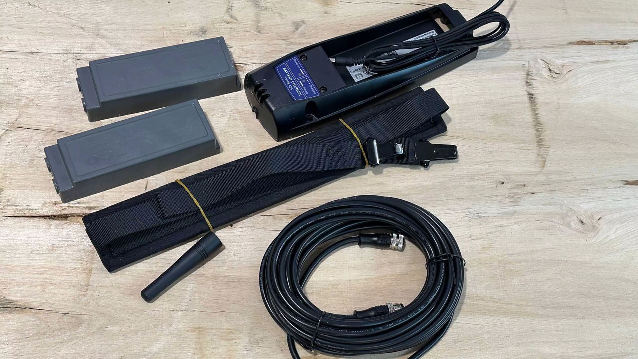 Set Radio Remote Scanreco RC 400 with Valve Palfinger Hiab Cranab Loglift - Remolque forestal: foto 3 Set Radio Remote Scanreco RC 400 with Valve Palfinger Hiab Cranab Loglift - Remolque forestal: foto 3