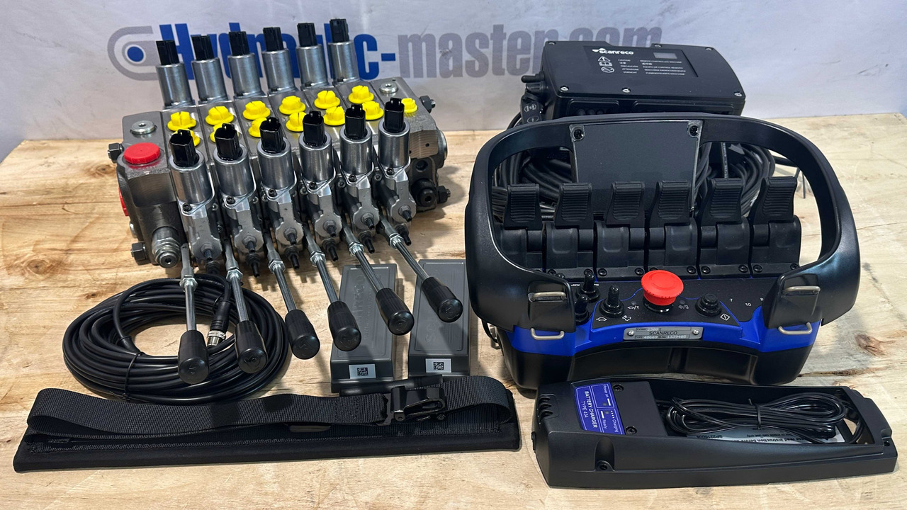 Set Scanreco RC400 with Walvoil DPX100 Manitex, Palfinger, Atlas, Cormach - Remolque forestal: foto 1 Set Scanreco RC400 with Walvoil DPX100 Manitex, Palfinger, Atlas, Cormach - Remolque forestal: foto 1