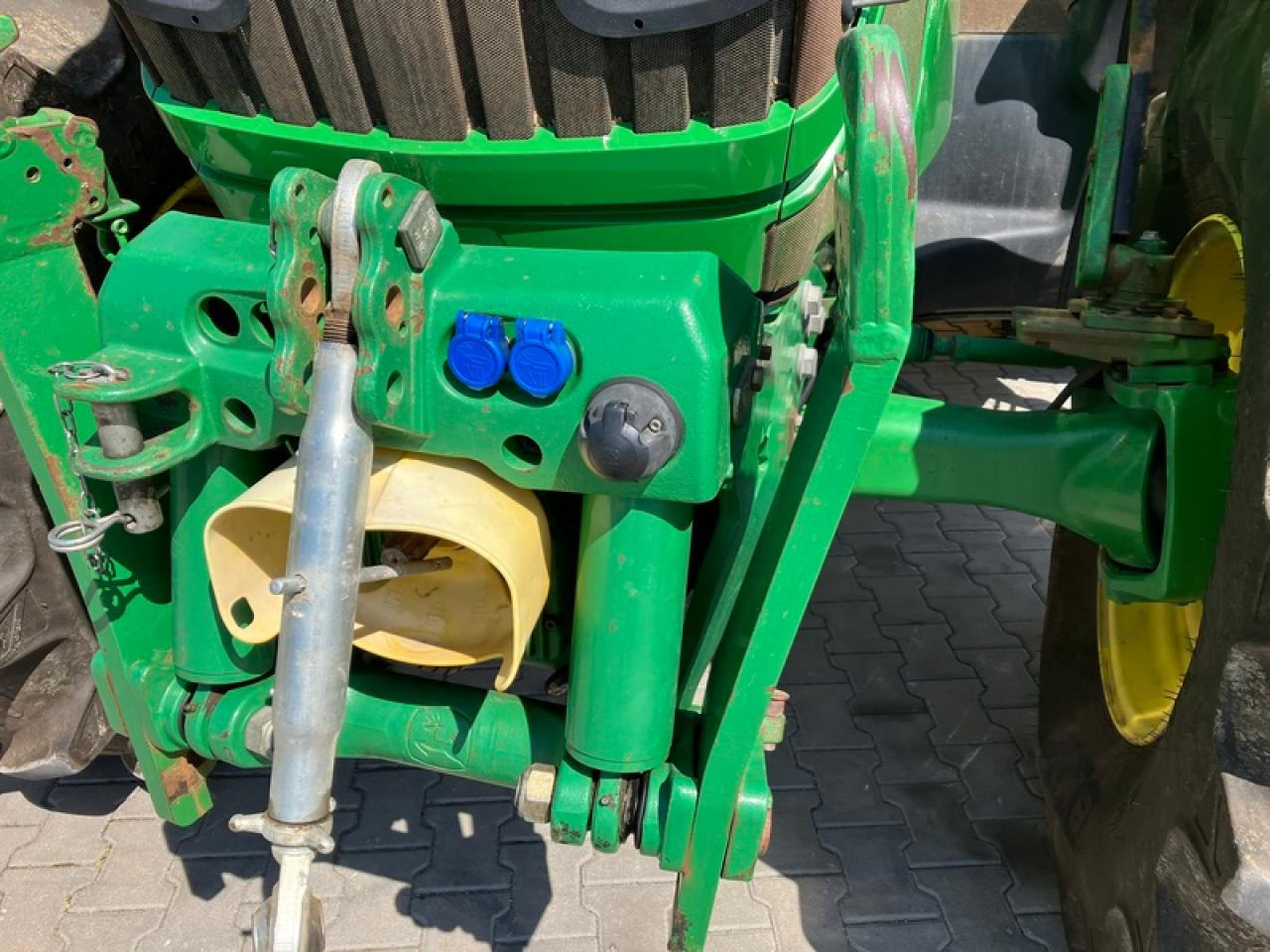 John Deere 6210R AUTOPOWER - Tractor: foto 5 John Deere 6210R AUTOPOWER - Tractor: foto 5