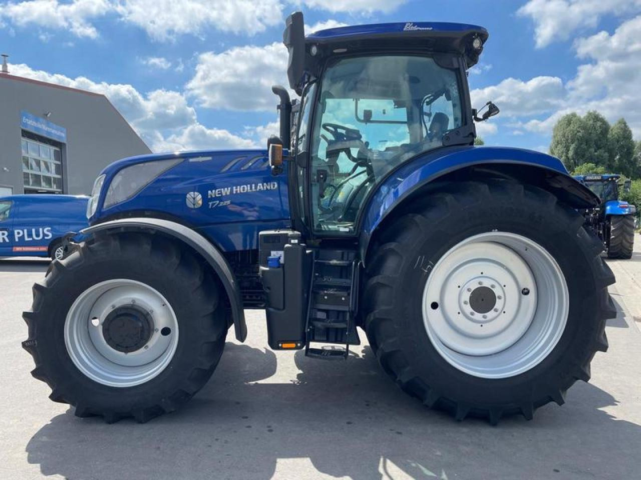 New Holland T 7.225 AKTION - Tractor: foto 2 New Holland T 7.225 AKTION - Tractor: foto 2