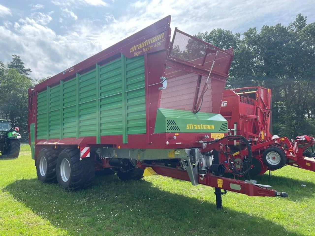 Strautmann GIGA 460 DOAKTION - Remolque volquete agrícola: foto 2 Strautmann GIGA 460 DOAKTION - Remolque volquete agrícola: foto 2