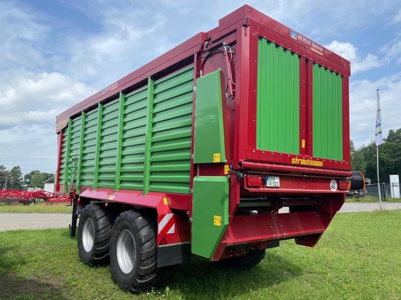 Strautmann GIGA 460 DOAKTION - Remolque volquete agrícola: foto 5 Strautmann GIGA 460 DOAKTION - Remolque volquete agrícola: foto 5