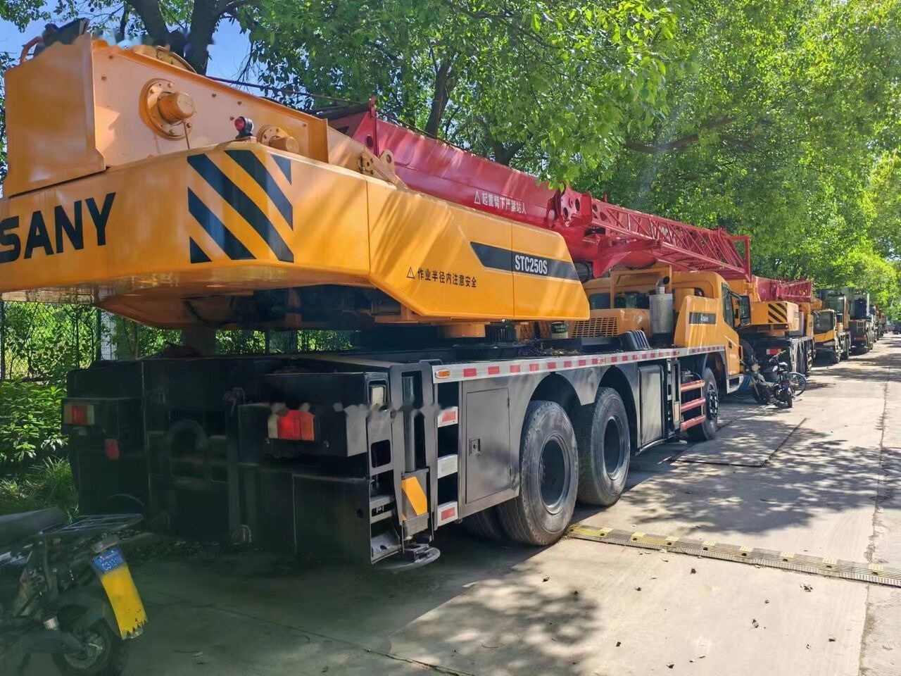 Sany STC250S 25T 25ton STC350 STC500 50T 50ton - Autogrúa: foto 3 Sany STC250S 25T 25ton STC350 STC500 50T 50ton - Autogrúa: foto 3