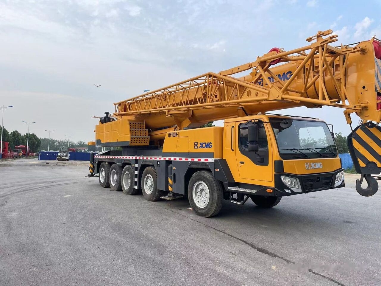 XCMG QY90K QY30K QY50K QY70K QAY200 truck crane - Autogrúa: foto 2 XCMG QY90K QY30K QY50K QY70K QAY200 truck crane - Autogrúa: foto 2