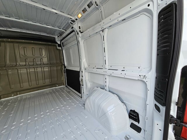 Furgón nuevo FIAT Ducato 35 140 L2H2 Voll-LED 260° 7''TFT Kamera...: foto 27