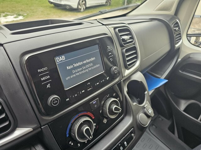 Furgón nuevo FIAT Ducato 35 140 Serie10-9.2 L2H1 Premium Kabine...: foto 15