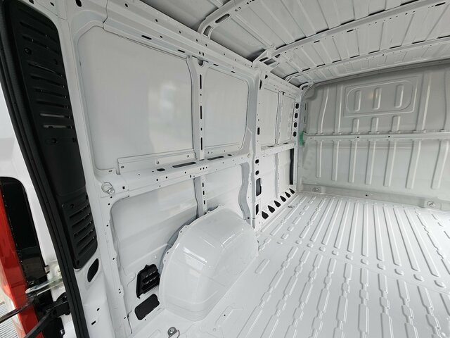 Furgón nuevo FIAT Ducato 35 140 Serie10-9.2 L2H1 Premium Kabine...: foto 33