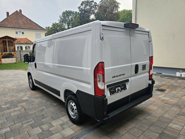 Furgón FIAT Ducato 35 140 Serie10-9.2 Modell 25 L2H1 sofort...: foto 36 Furgón FIAT Ducato 35 140 Serie10-9.2 Modell 25 L2H1 sofort...: foto 36