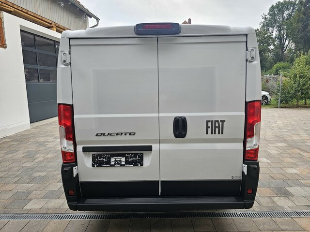 Furgón FIAT Ducato 35 140 Serie10-9.2 Modell 25 L2H1 sofort...: foto 22 Furgón FIAT Ducato 35 140 Serie10-9.2 Modell 25 L2H1 sofort...: foto 22