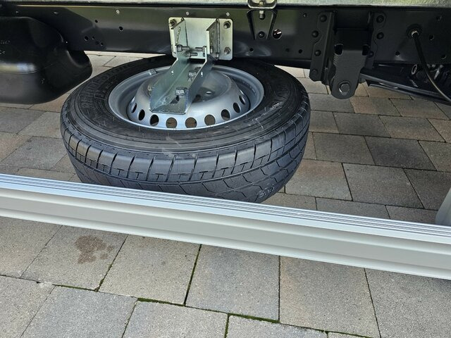 Furgoneta caja cerrada nuevo IVECO Daily 35S18 3.0 Koffer LBW Bär ACC LED sofort!: foto 22