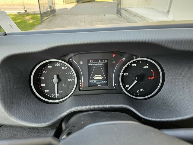 Furgoneta caja cerrada nuevo IVECO Daily 35S18 3.0 Koffer LBW Bär ACC LED sofort!: foto 7