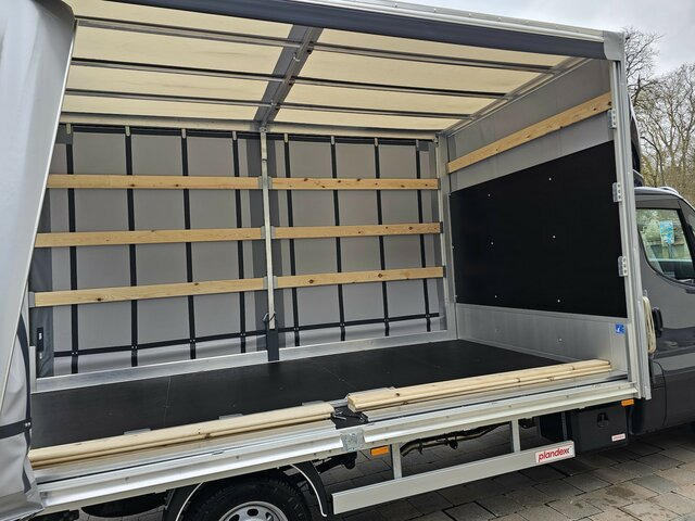 Leasing de IVECO Daily 35S18 3.0 Pritsche Plane Ladebordwand AHK IVECO Daily 35S18 3.0 Pritsche Plane Ladebordwand AHK: foto 28