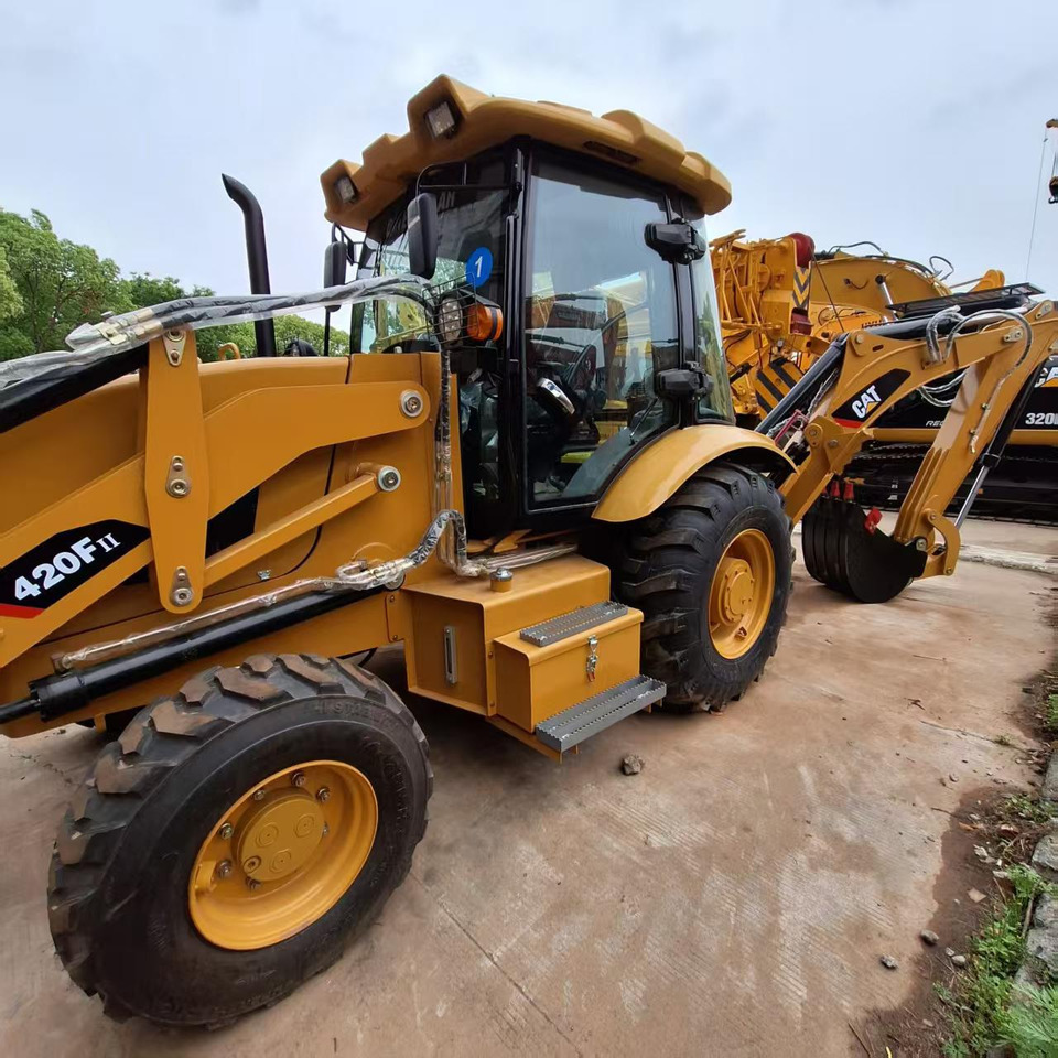 CAT 420F Backhoe Loader - Retroexcavadora: foto 3 CAT 420F Backhoe Loader - Retroexcavadora: foto 3