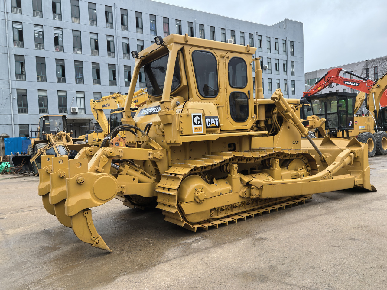 CAT D7G Bulldozer - Bulldozer: foto 3 CAT D7G Bulldozer - Bulldozer: foto 3