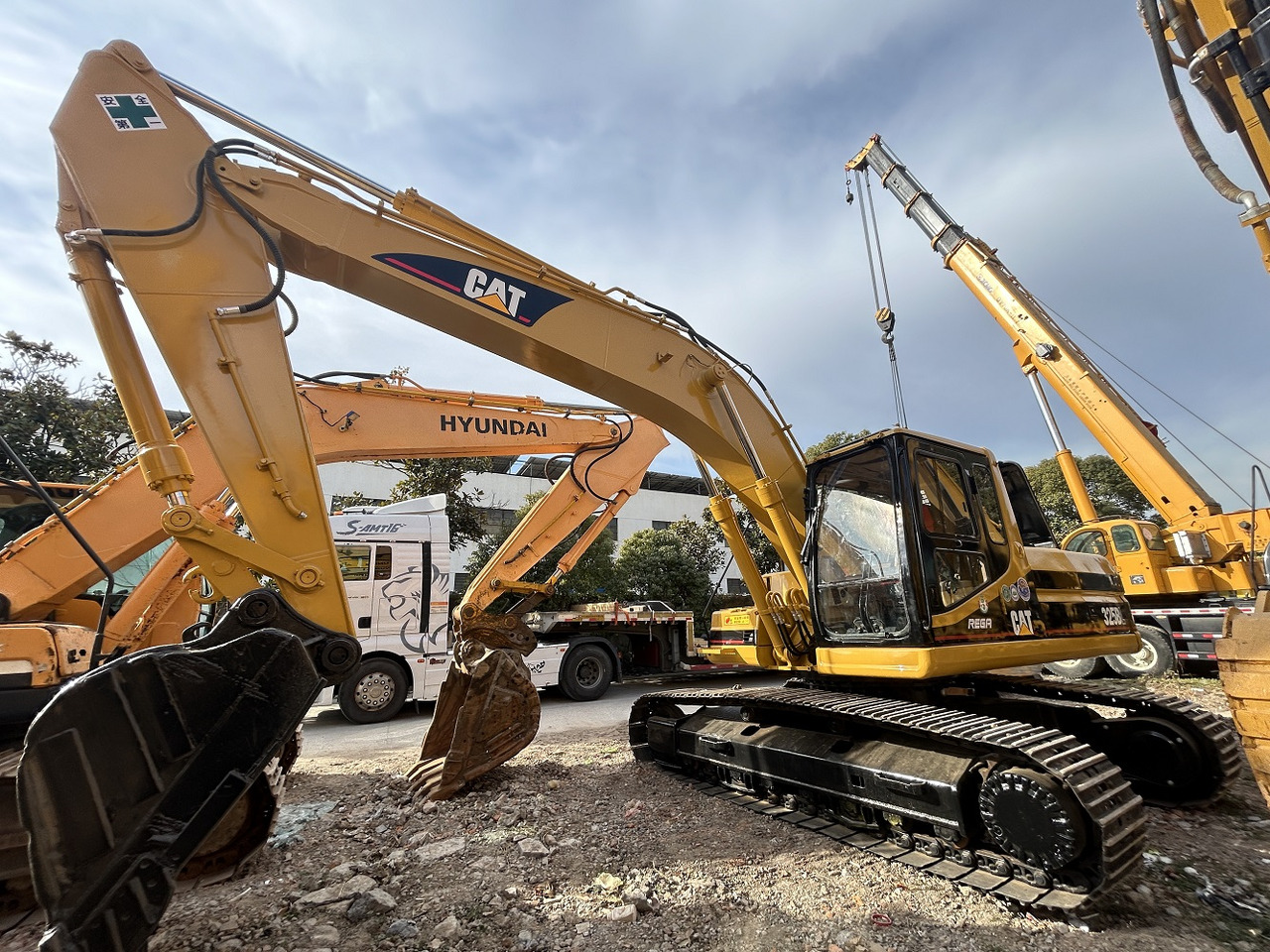 CATERPILLAR CAT 325 BL excavator - Excavadora de cadenas: foto 2 CATERPILLAR CAT 325 BL excavator - Excavadora de cadenas: foto 2