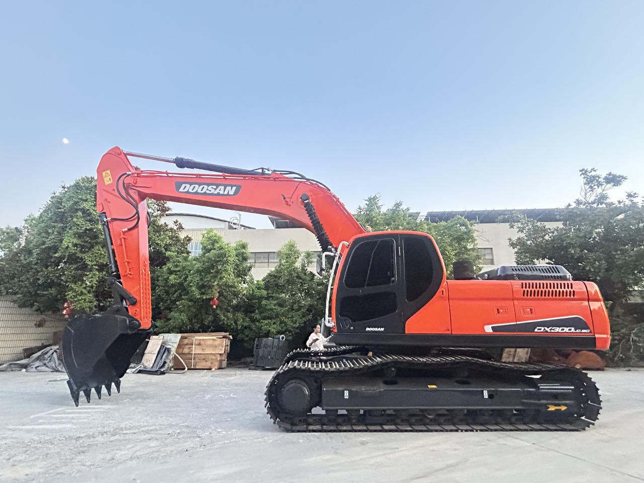 Doosan DX300LC Crawler Excavator - Excavadora de cadenas: foto 2 Doosan DX300LC Crawler Excavator - Excavadora de cadenas: foto 2