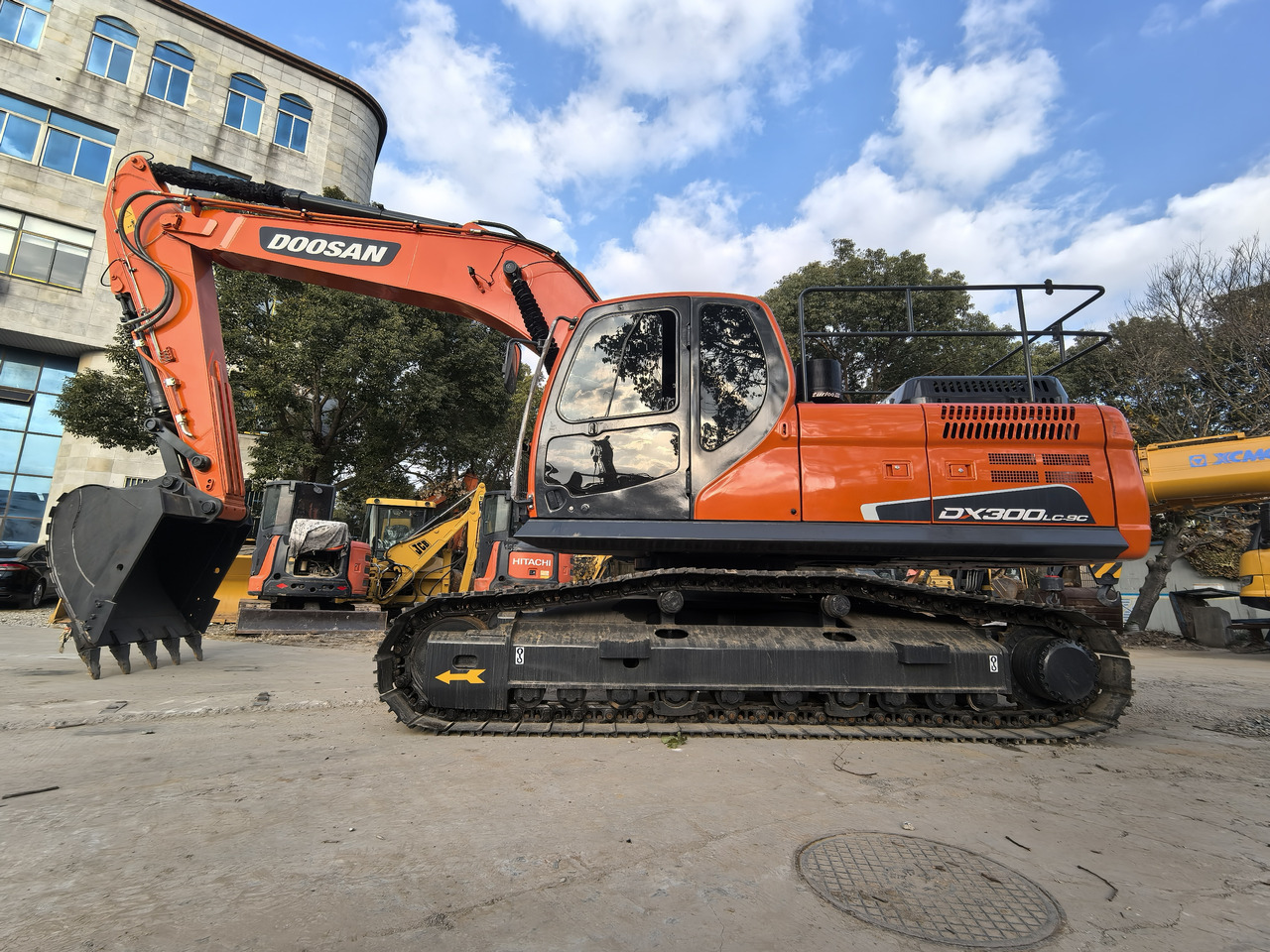 Excavadora de cadenas Doosan DX300LC Crawler Excavator: foto 6