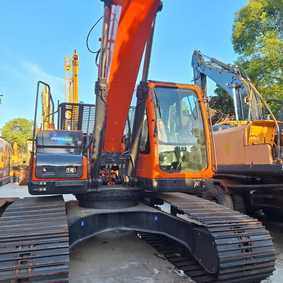 Doosan Dx225LC-9C  Crawler Excavator - Excavadora de cadenas: foto 2 Doosan Dx225LC-9C  Crawler Excavator - Excavadora de cadenas: foto 2