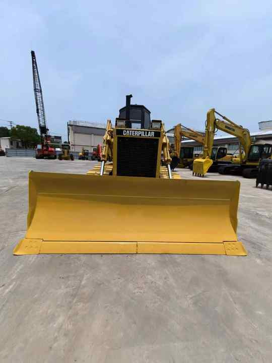 High Efficiency d6h d7h Used Caterpillar Bulldozer d7g used caterpillar bulldozer in shanghai - Bulldozer: foto 2 High Efficiency d6h d7h Used Caterpillar Bulldozer d7g used caterpillar bulldozer in shanghai - Bulldozer: foto 2
